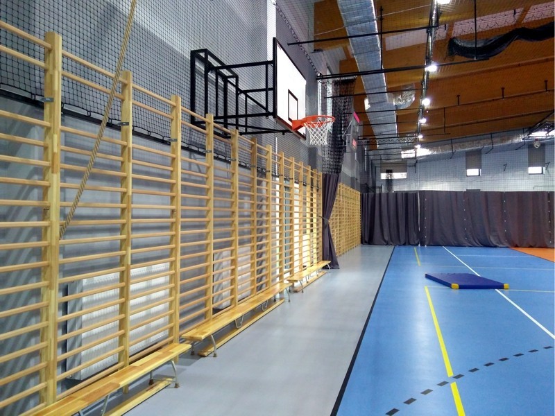 Hala Sportowa w Lutyni