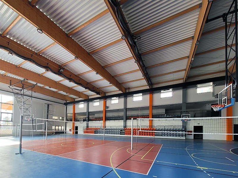 Wyposażenie hali sportowej...