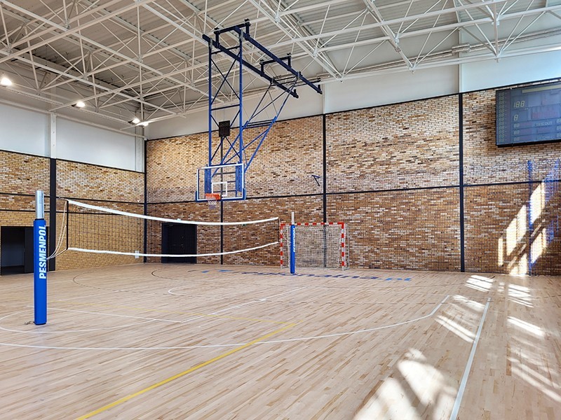 Wyposażenie hali sportowej...