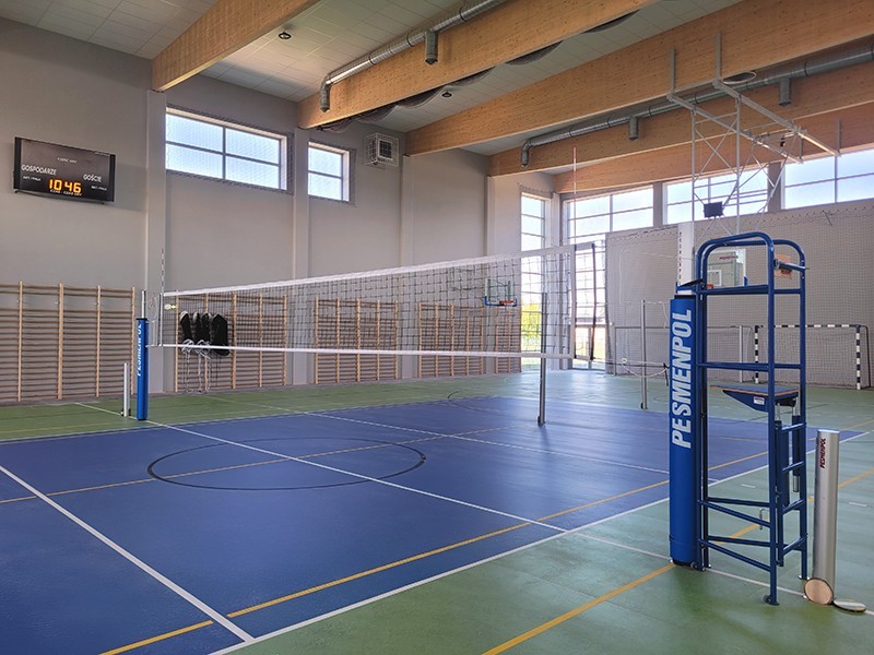 Wyposażenie hali sportowej...