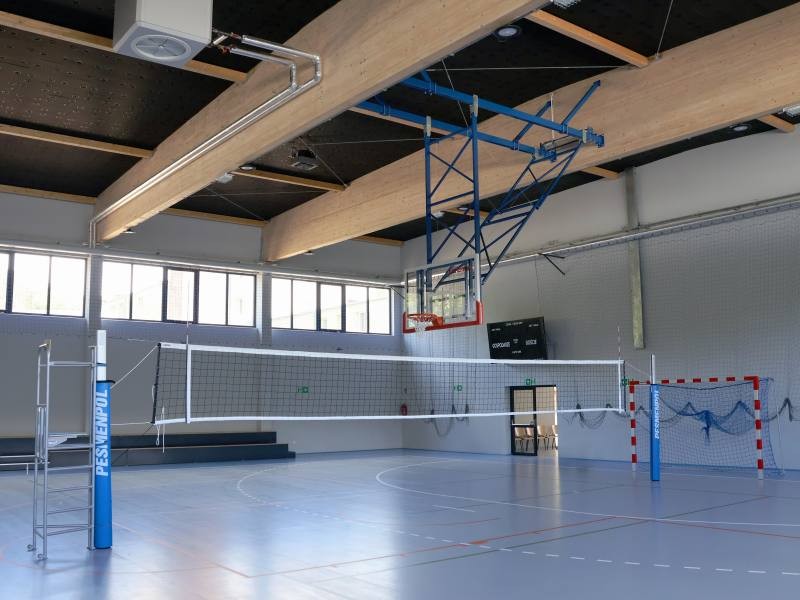Wyposażenie hali sportowej...