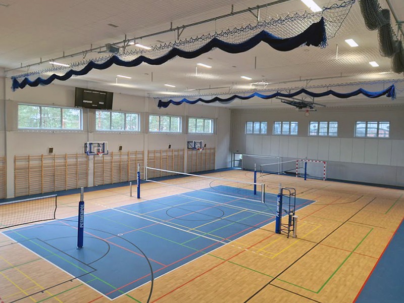 Wyposażenie hali sportowej przy Zespole Kształcenia w Łubianie, Polska