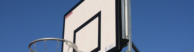Tablice do koszykówki epoksydowe lub stalowe kratowe do użytku na zewnątrz
