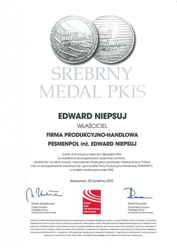 srebrny_medal_pkis_2010.jpg